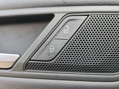 2019 Volkswagen Tiguan 2.0T SE 4Motion