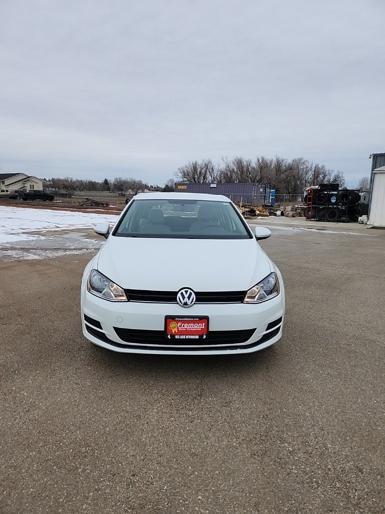 2016 Volkswagen Golf TSI S 4-Door
