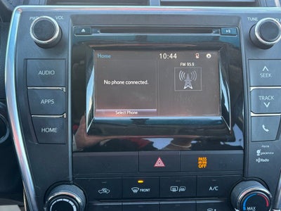2016 Toyota Camry SE