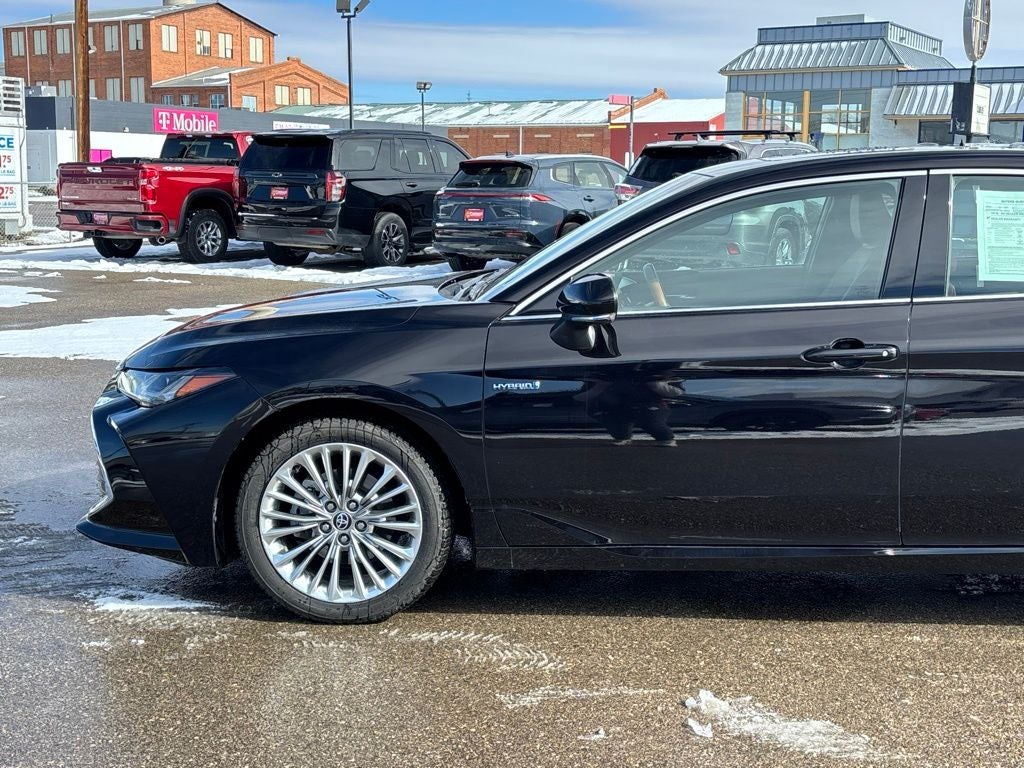 2021 Toyota Avalon Hybrid Limited