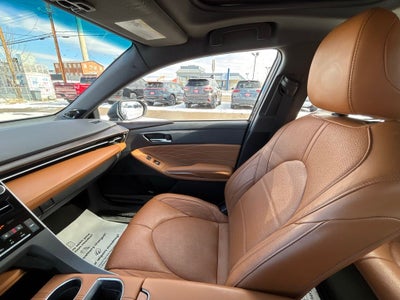 2021 Toyota Avalon Hybrid Limited