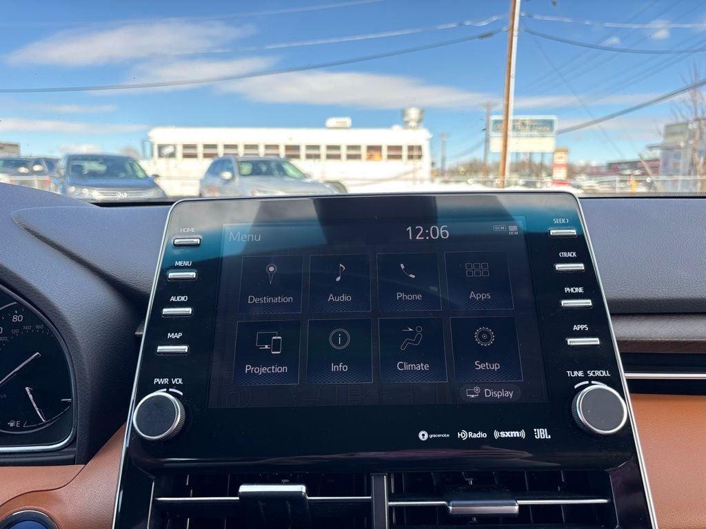 2021 Toyota Avalon Hybrid Limited