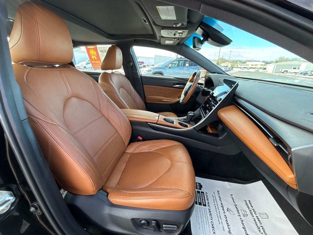 2021 Toyota Avalon Hybrid Limited