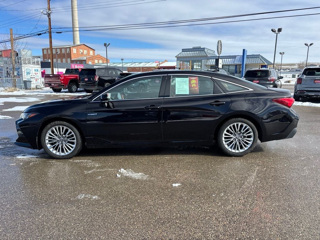 2021 Toyota Avalon Hybrid Limited