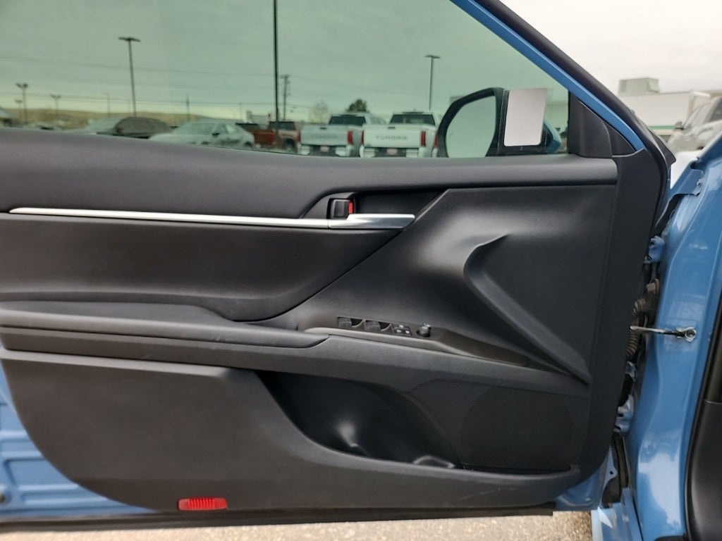 2023 Toyota Camry SE AWD