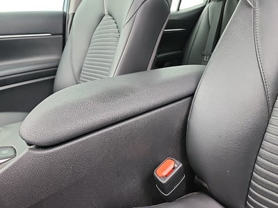 2023 Toyota Camry SE AWD