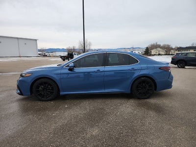 2023 Toyota Camry SE AWD