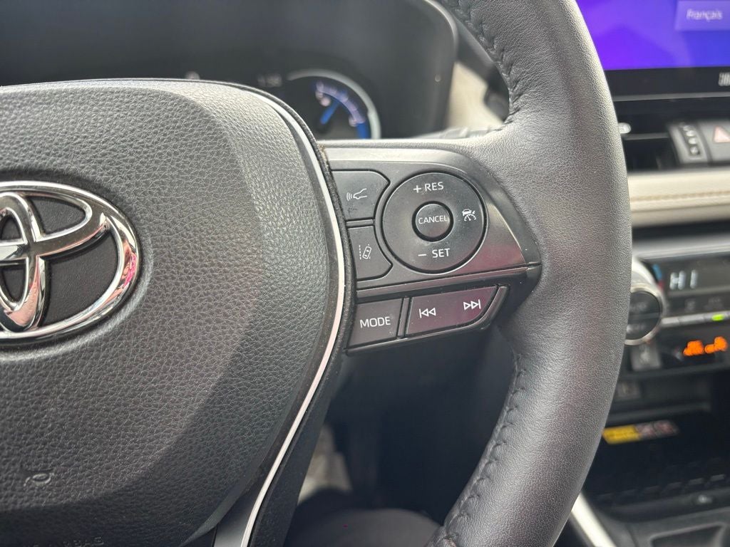 2023 Toyota RAV4 Hybrid XLE Premium