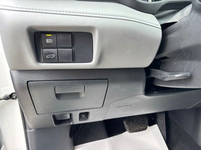 2020 Toyota Highlander LE