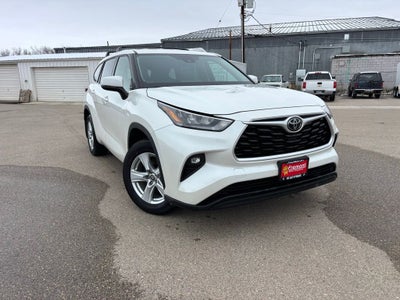 2020 Toyota Highlander LE