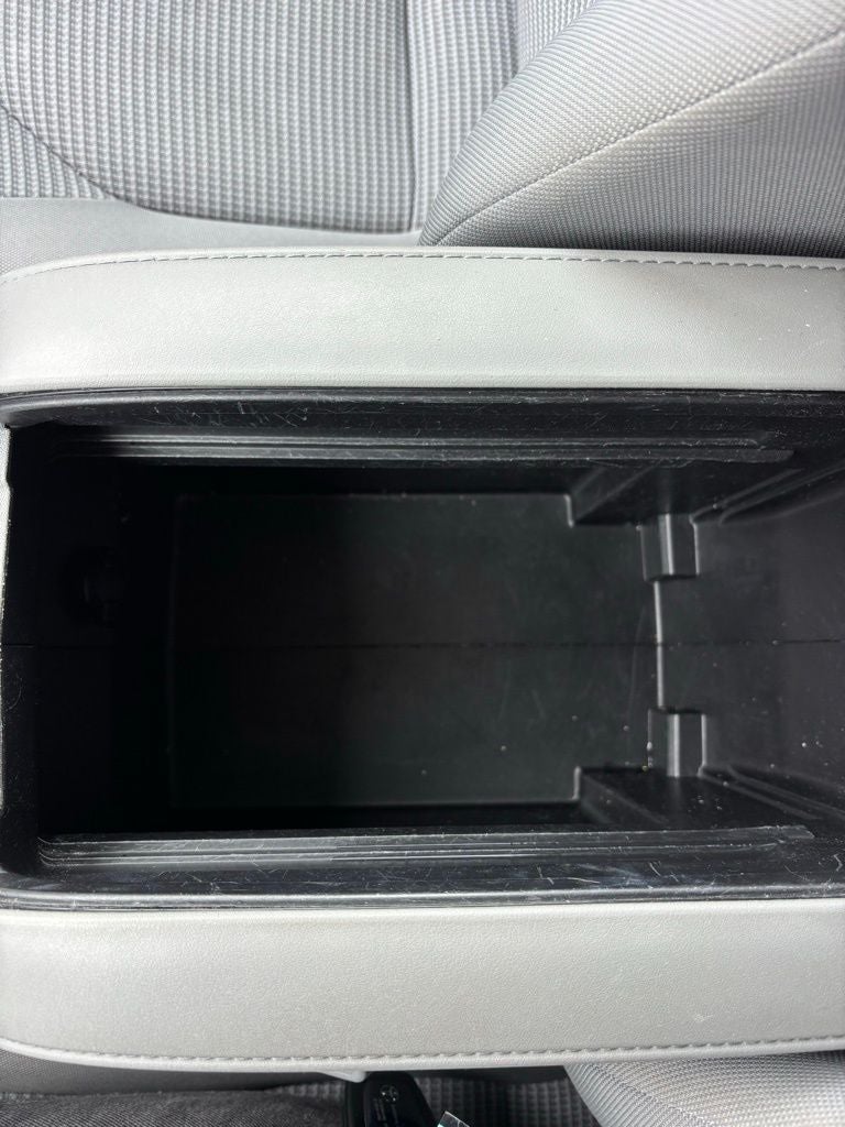 2020 Toyota Highlander LE