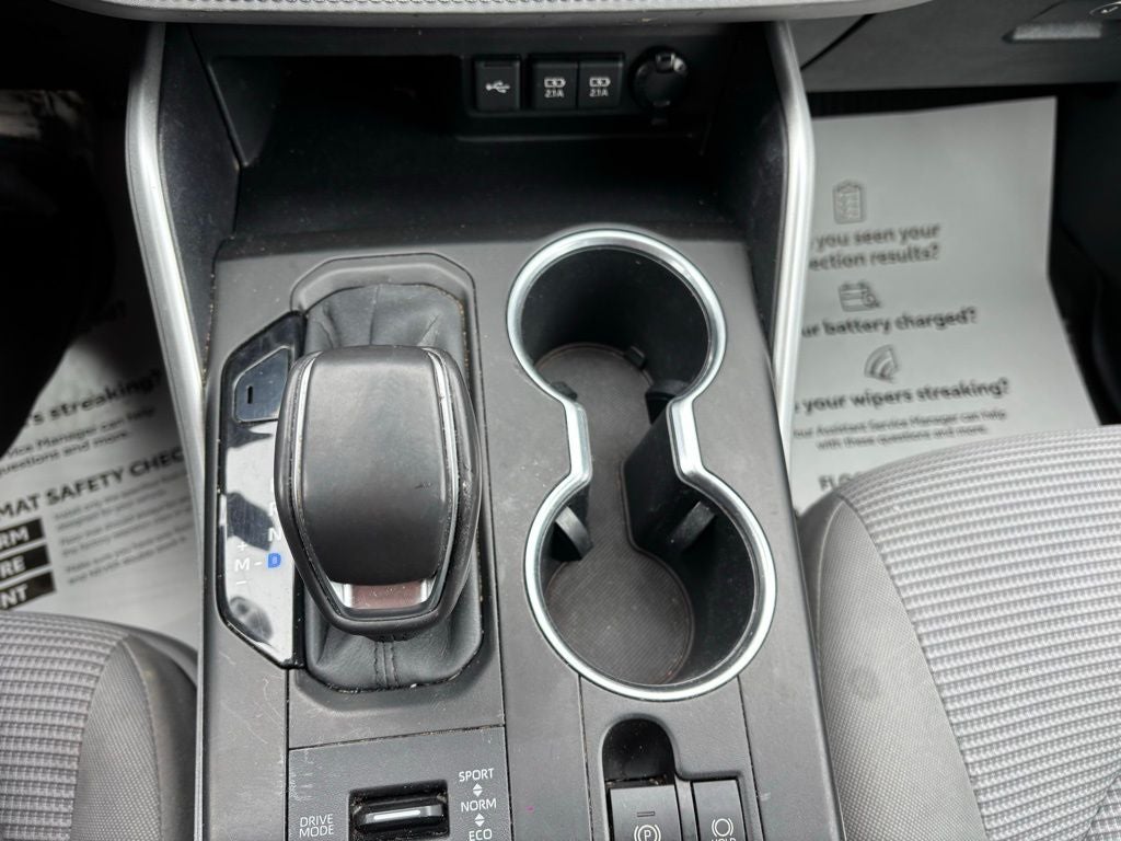 2020 Toyota Highlander LE