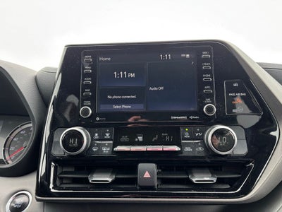 2020 Toyota Highlander LE