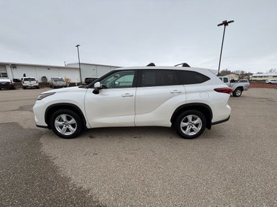 2020 Toyota Highlander LE
