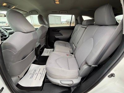 2020 Toyota Highlander LE