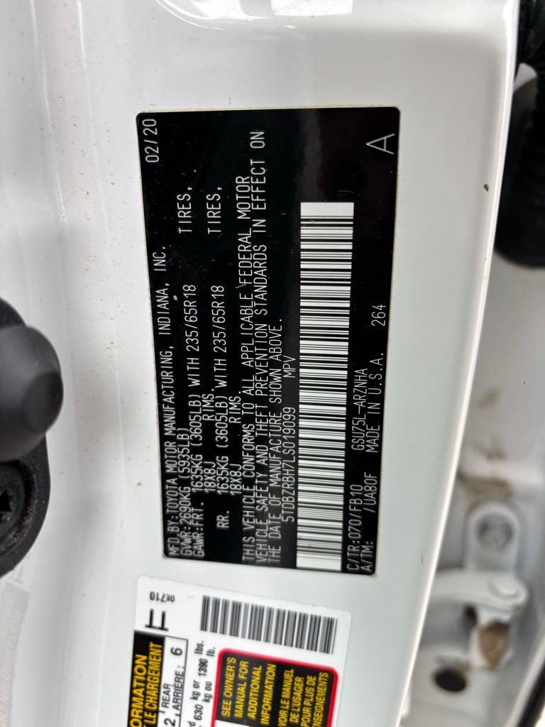 2020 Toyota Highlander LE