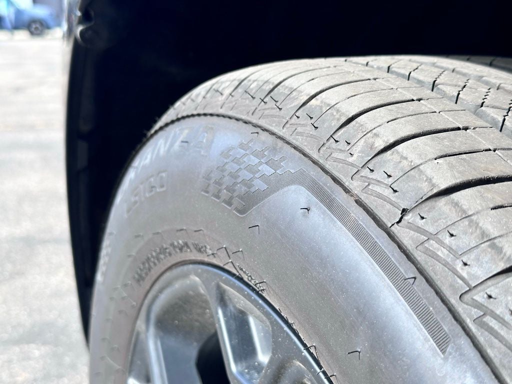 2025 Toyota Sienna Base