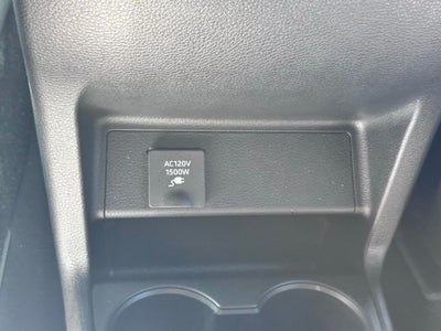 2025 Toyota Sienna Base