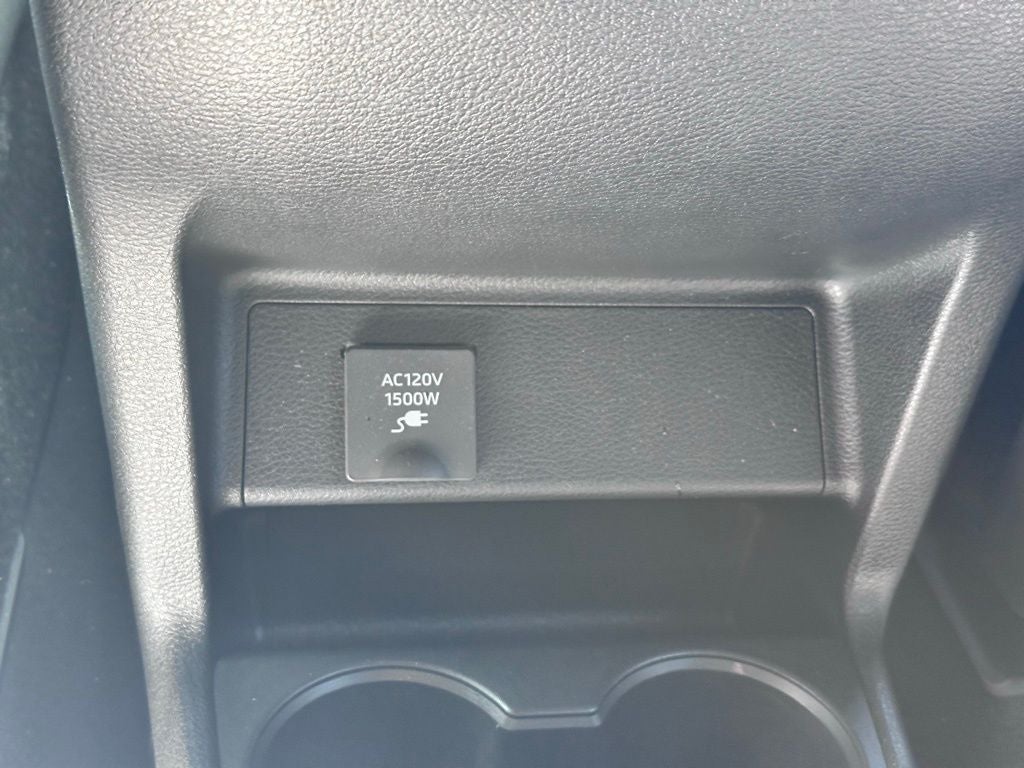 2025 Toyota Sienna Base