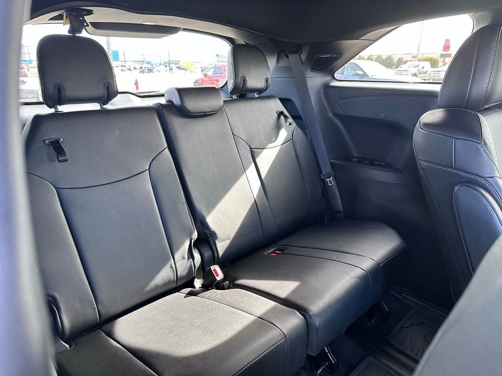 2025 Toyota Sienna Base