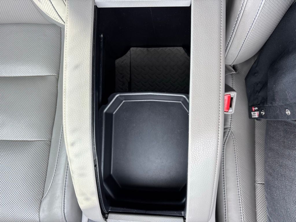 2015 Toyota Highlander Limited Platinum V6