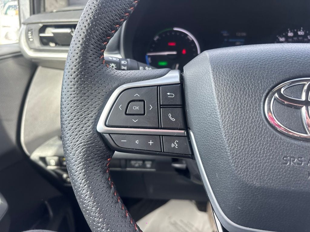 2022 Toyota Sienna XSE 7 Passenger