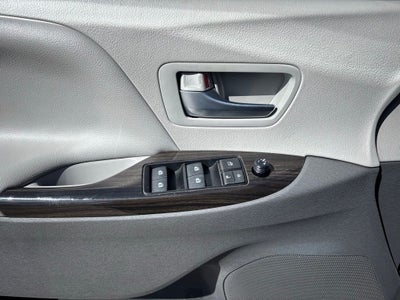 2018 Toyota Sienna XLE 7 Passenger