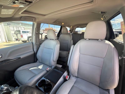 2018 Toyota Sienna XLE 7 Passenger