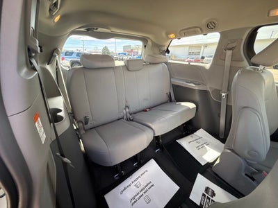 2018 Toyota Sienna XLE 7 Passenger