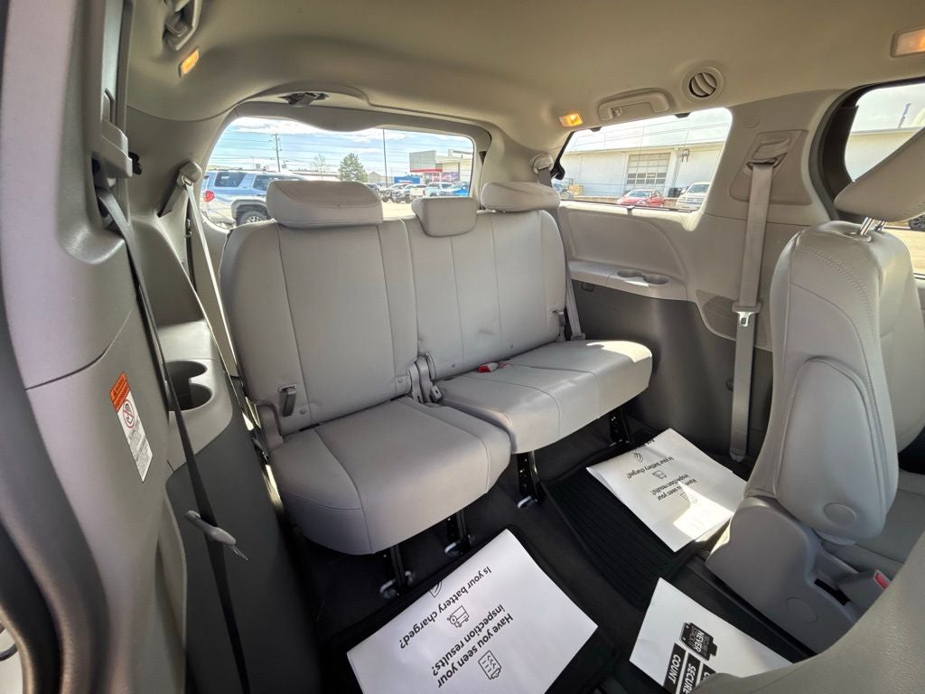 2018 Toyota Sienna XLE 7 Passenger
