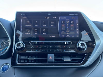 2021 Toyota Highlander Hybrid Platinum