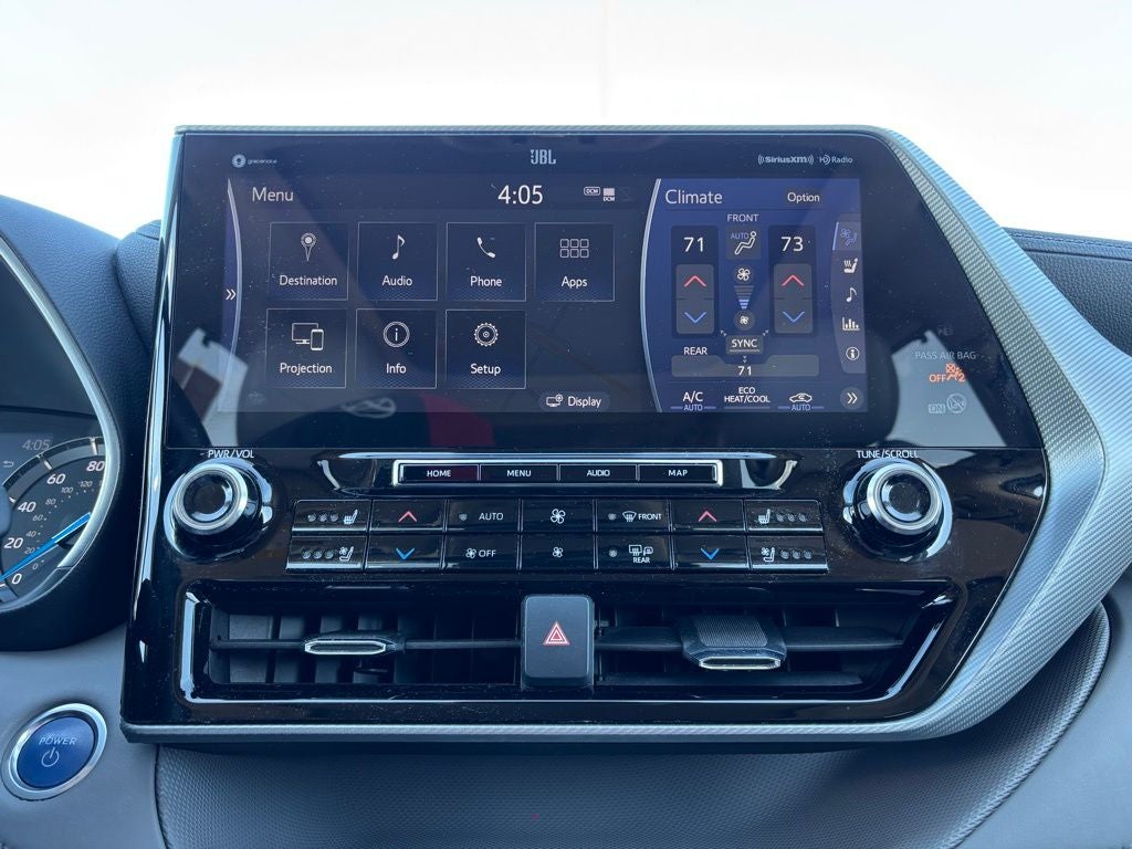 2021 Toyota Highlander Hybrid Platinum