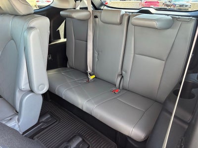 2021 Toyota Highlander Hybrid Platinum