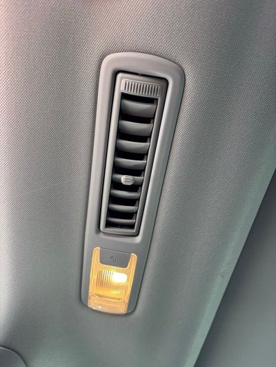 2023 Toyota Highlander Hybrid Platinum