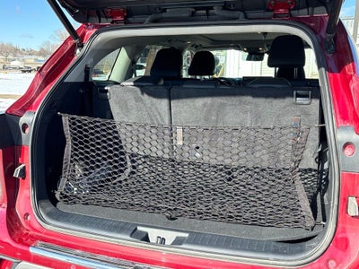 2023 Toyota Highlander Hybrid Platinum