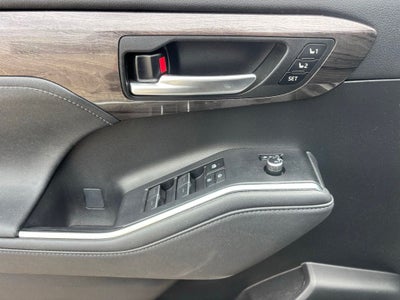 2023 Toyota Highlander Limited