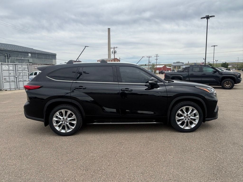 2023 Toyota Highlander Limited