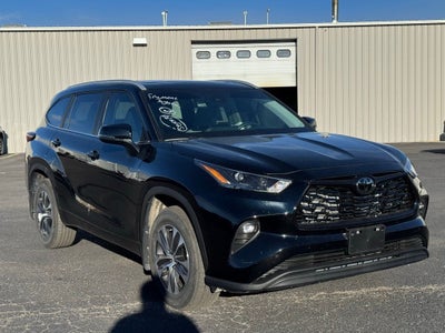 2024 Toyota Highlander XLE AWD