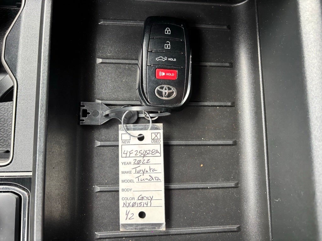 2022 Toyota Tundra SR5