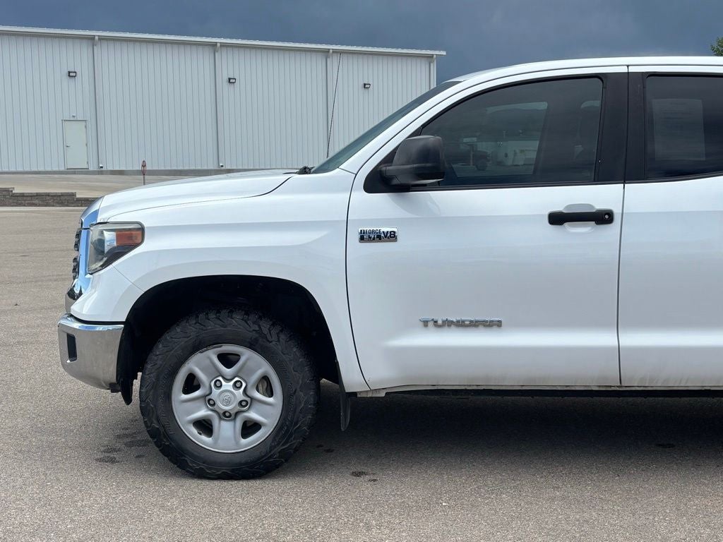 2018 Toyota Tundra SR5
