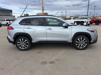 2024 Toyota Corolla Cross XLE