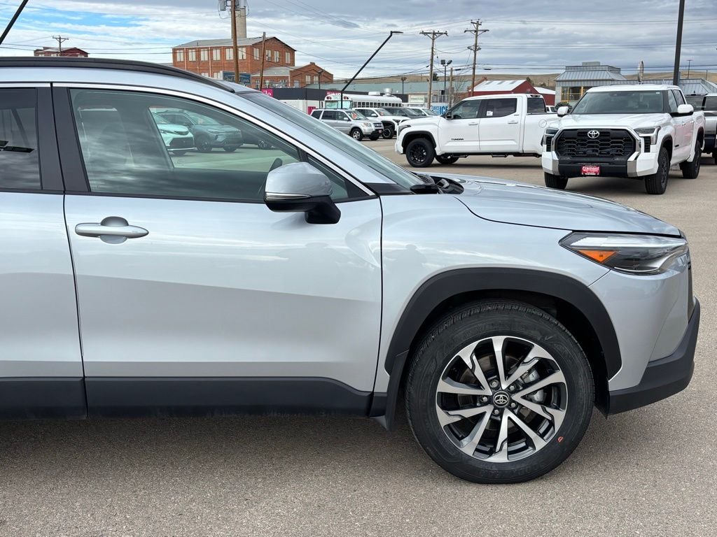 2024 Toyota Corolla Cross XLE