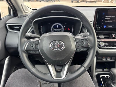 2024 Toyota Corolla Cross XLE