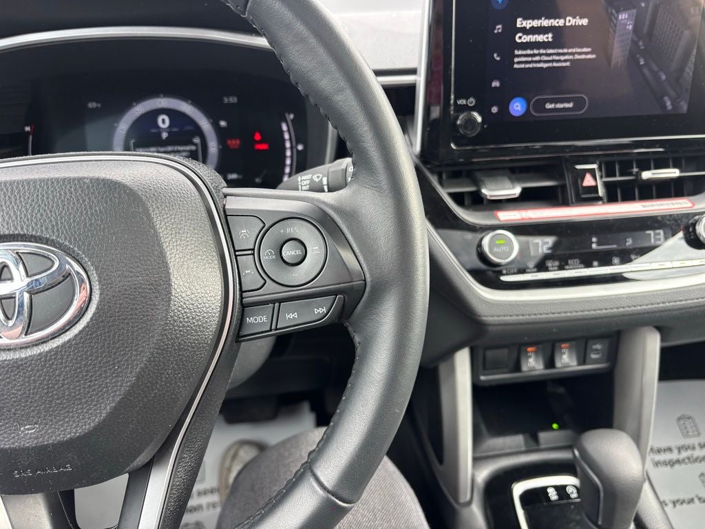 2024 Toyota Corolla Cross XLE