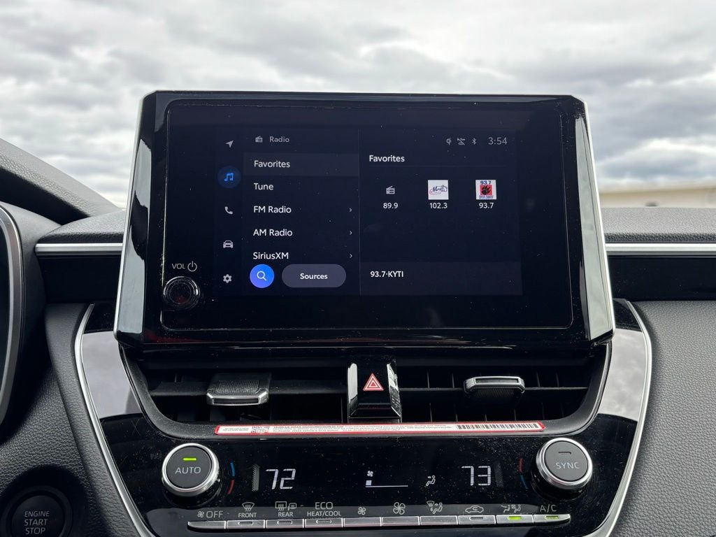 2024 Toyota Corolla Cross XLE