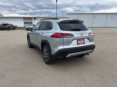 2024 Toyota Corolla Cross XLE