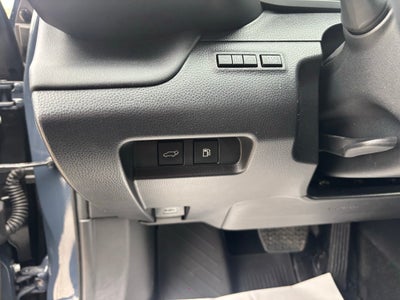 2025 Toyota Crown Signia Limited