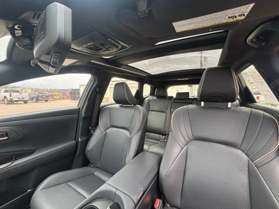 2025 Toyota Crown Signia Limited