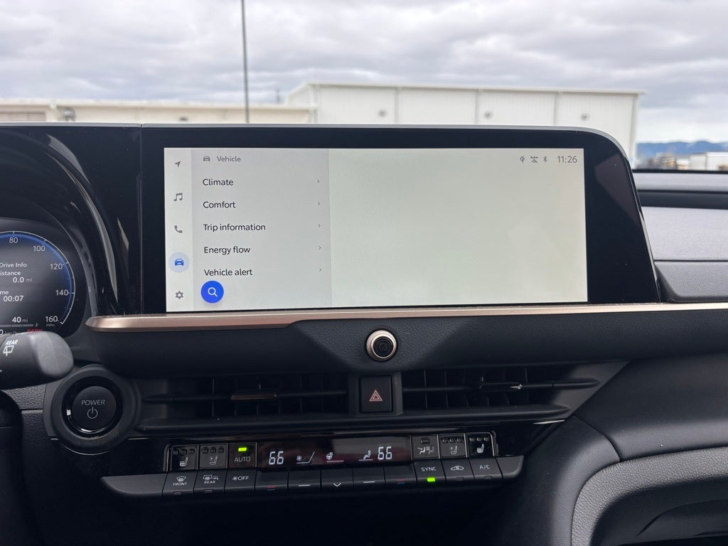 2025 Toyota Crown Signia Limited