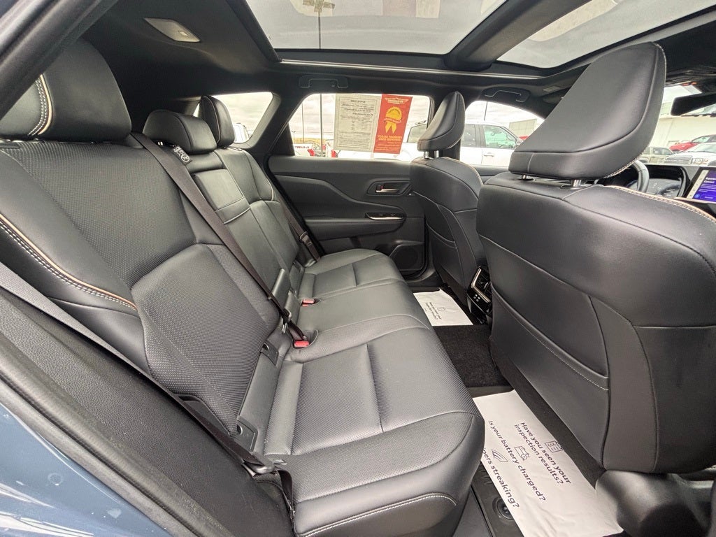 2025 Toyota Crown Signia Limited